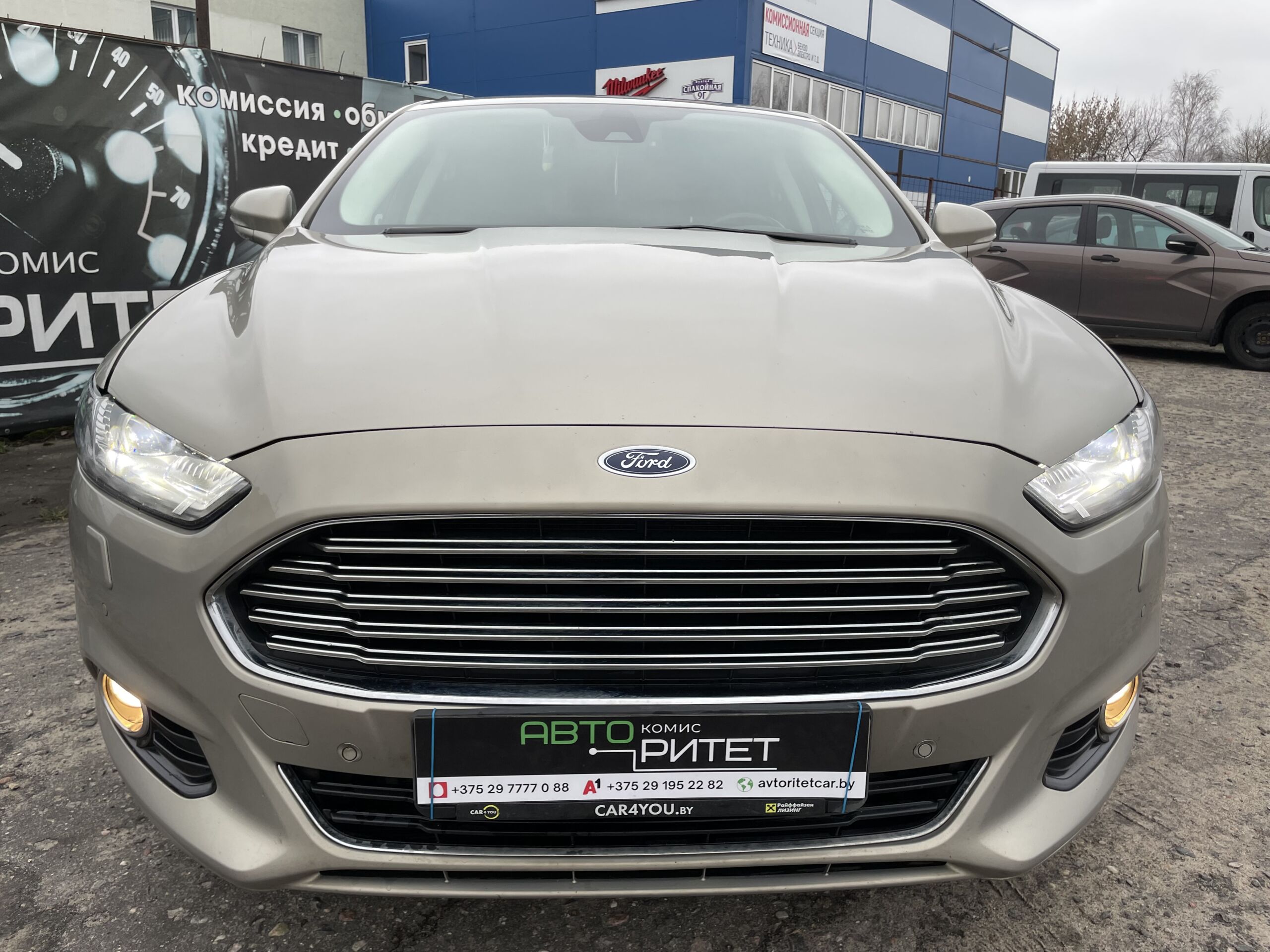 Ford Mondeo 2016 Бензин