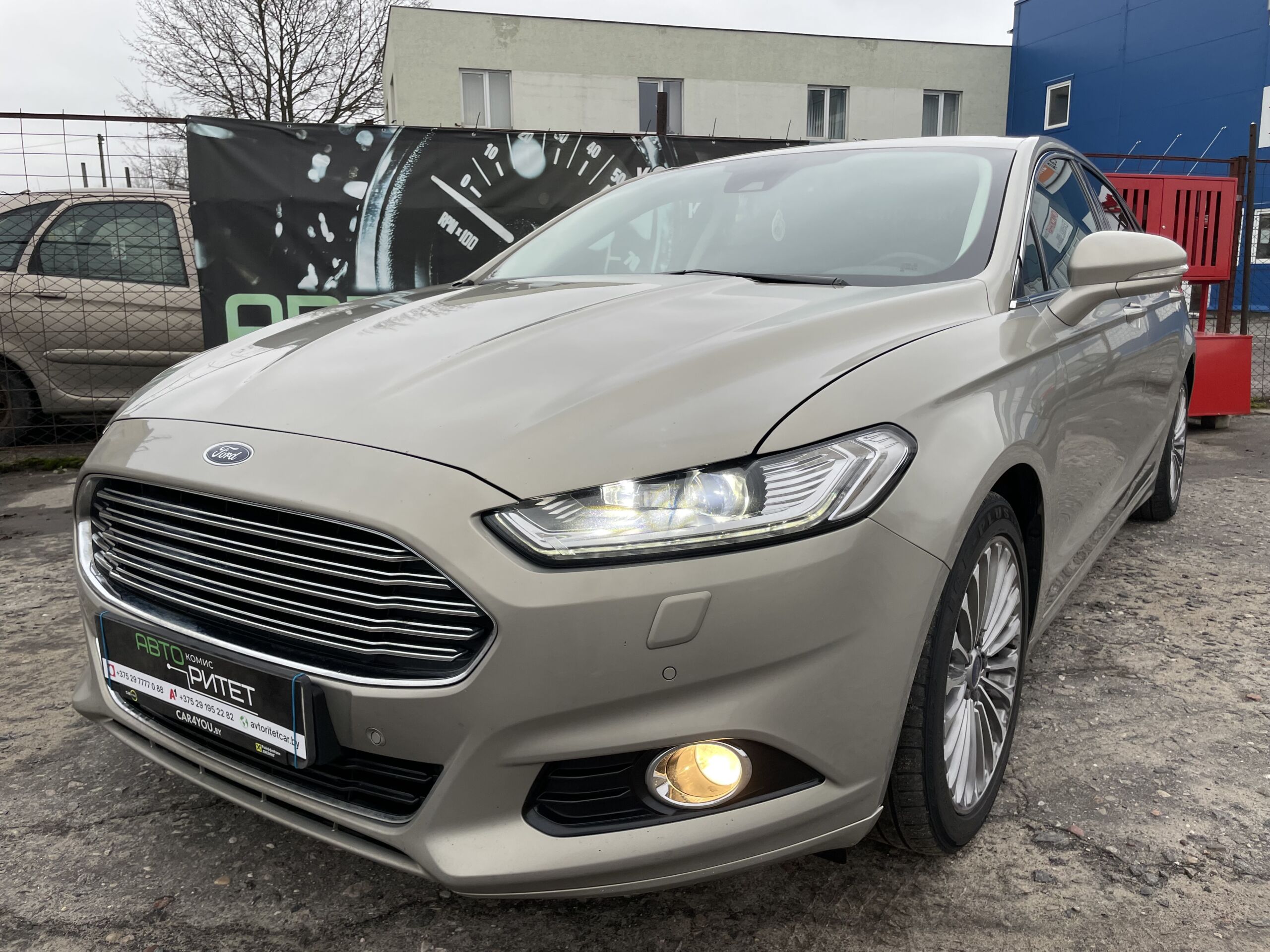Ford Mondeo 2016 Бензин