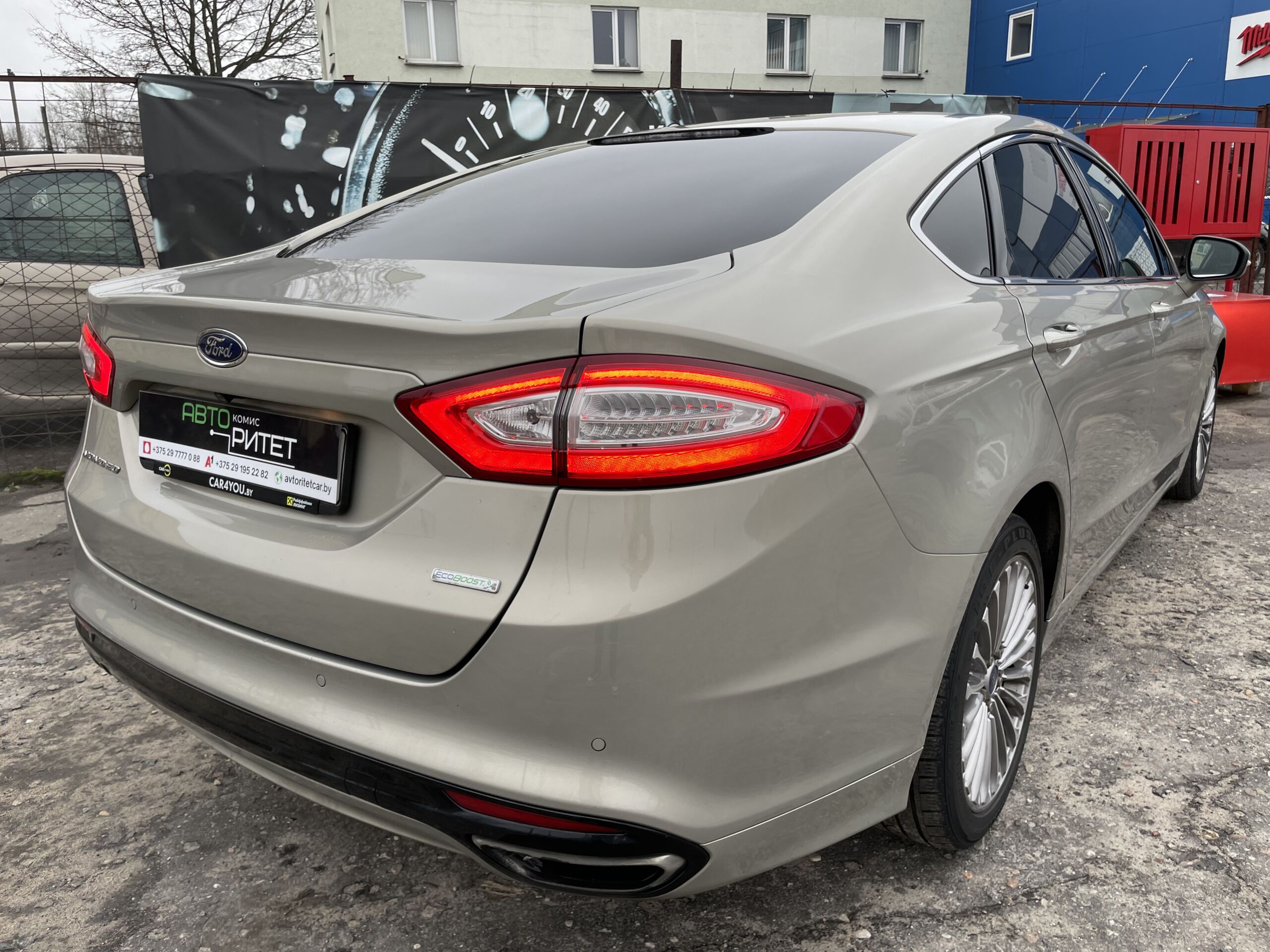Ford Mondeo 2016 Бензин