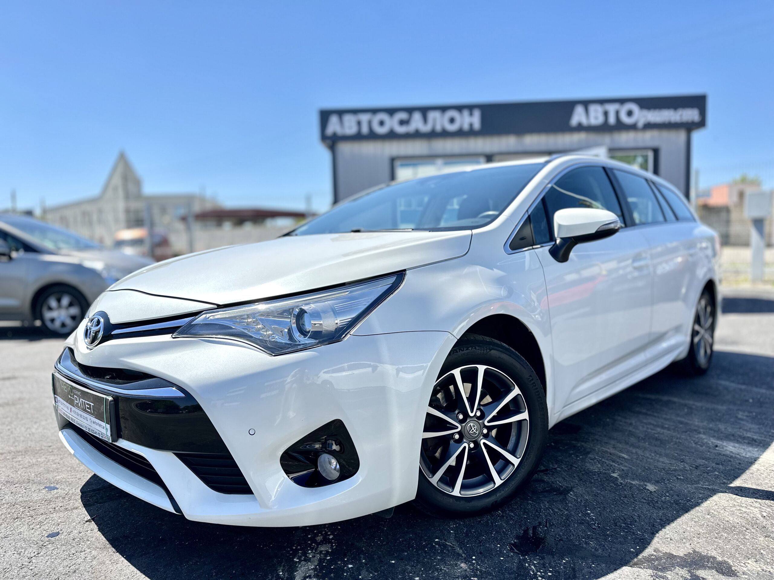 Toyota Avensis 2017 Дизель