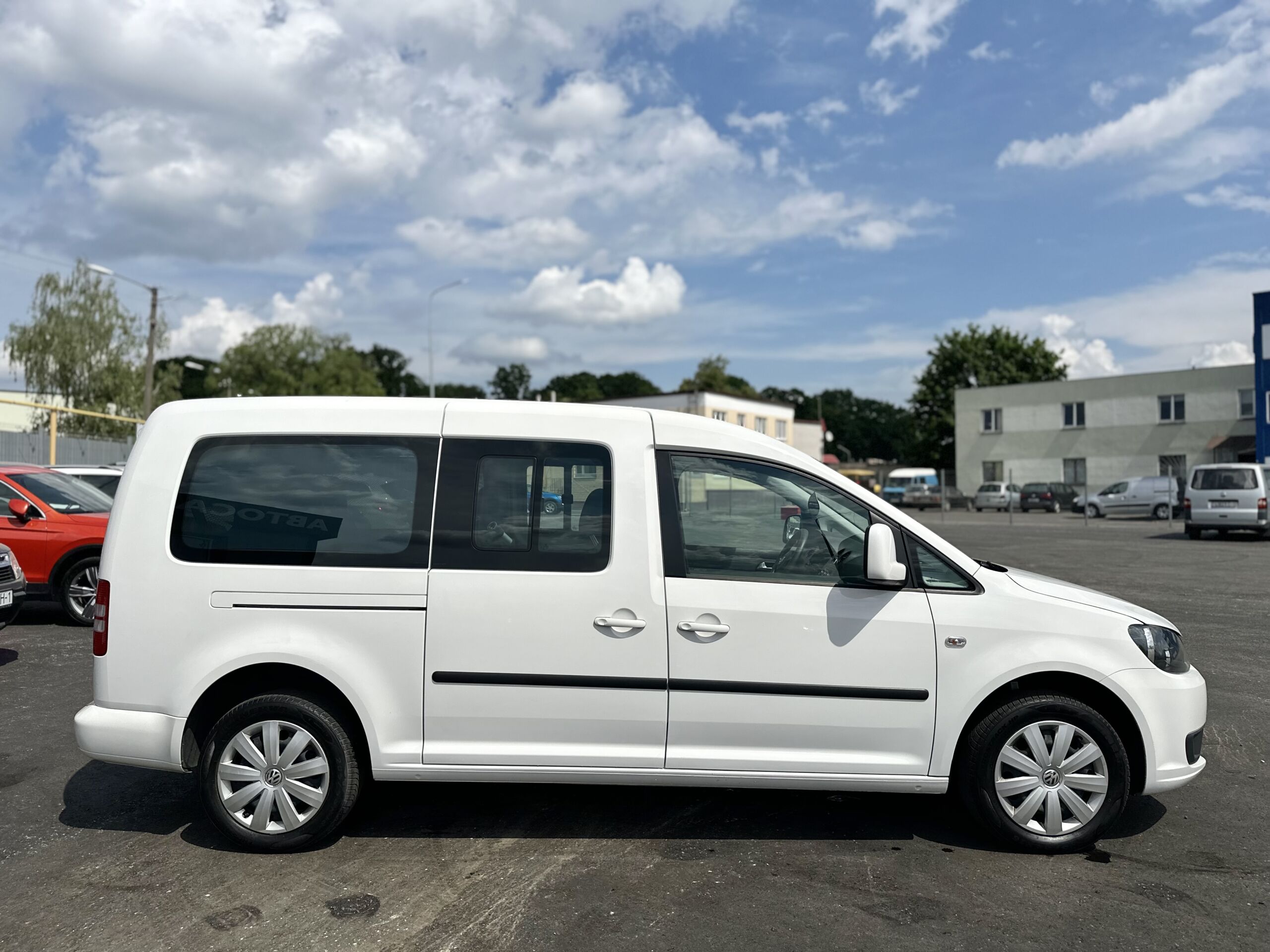 Volkswagen Caddy Maxi 2015 Дизель