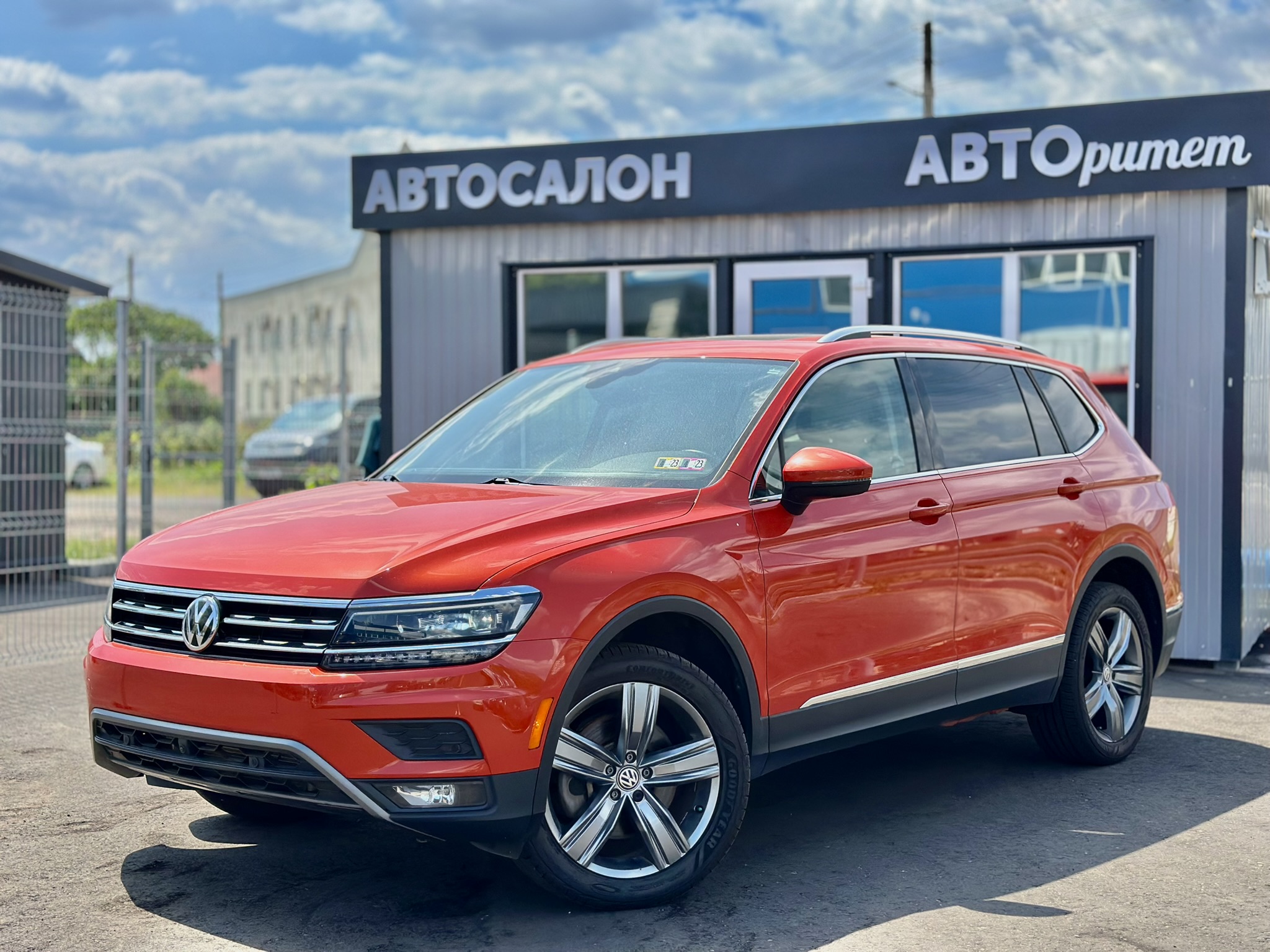 Volkswagen Tiguan SEL Premium 2019 Бензин