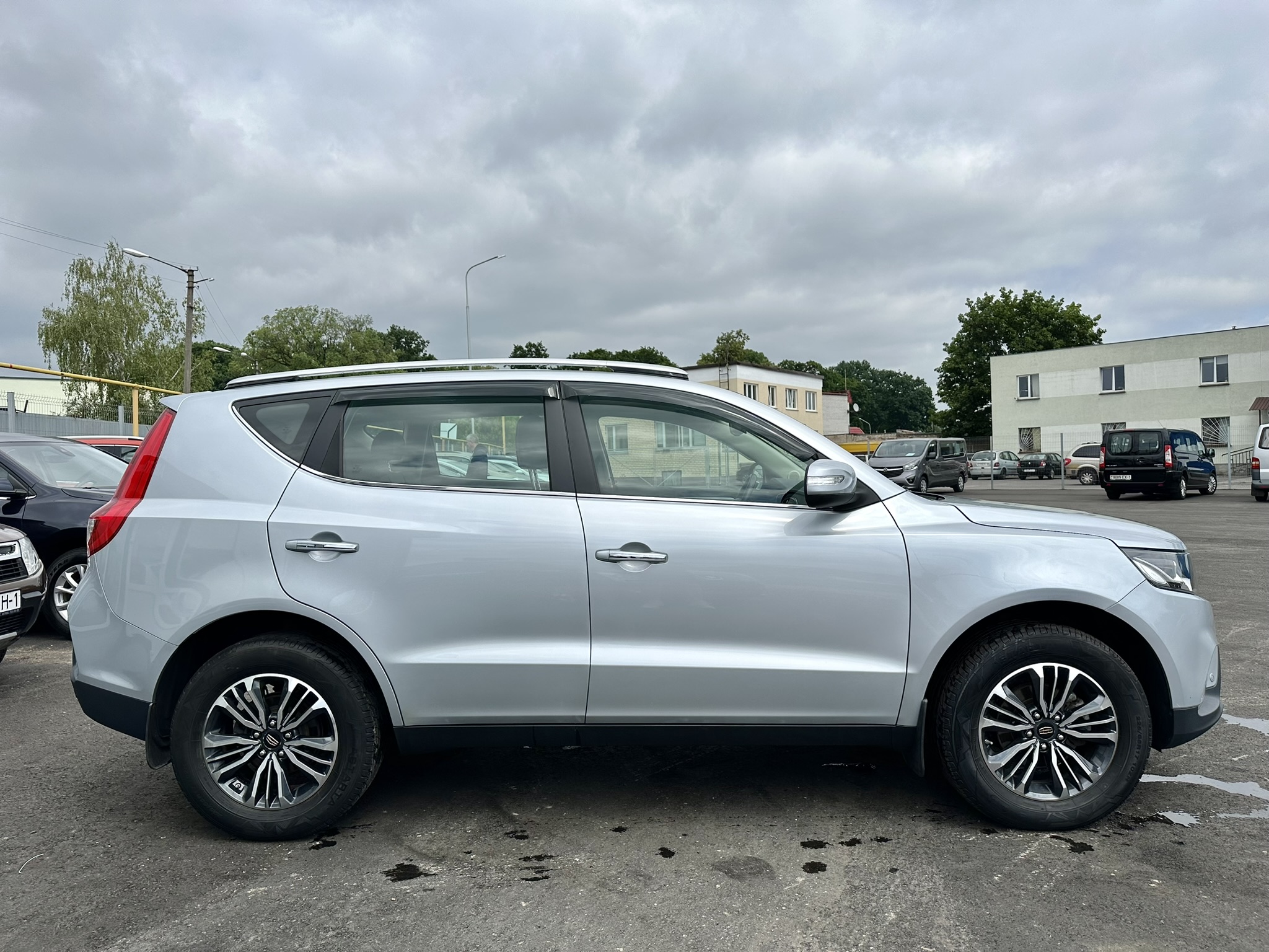 Geely Emgrand X7 2019 Бензин