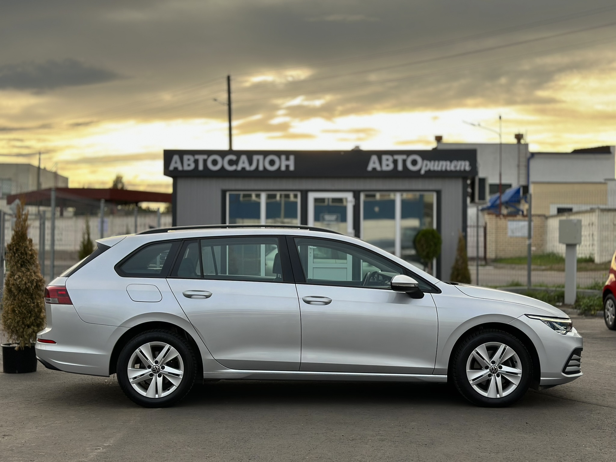 Volkswagen Golf VII 2021 Бензин