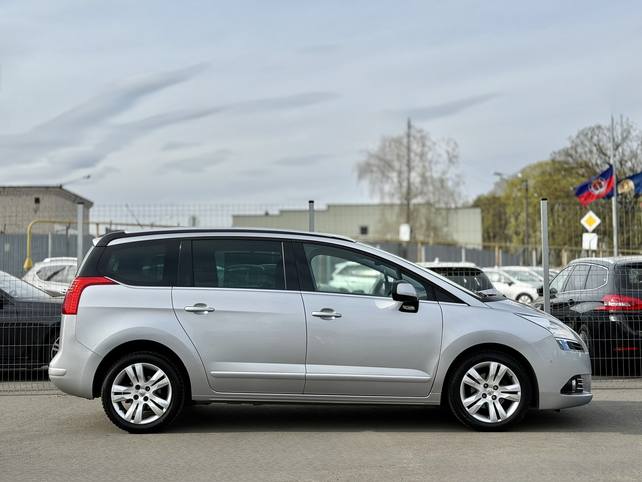 Peugeot 5008 2013 Дизель
