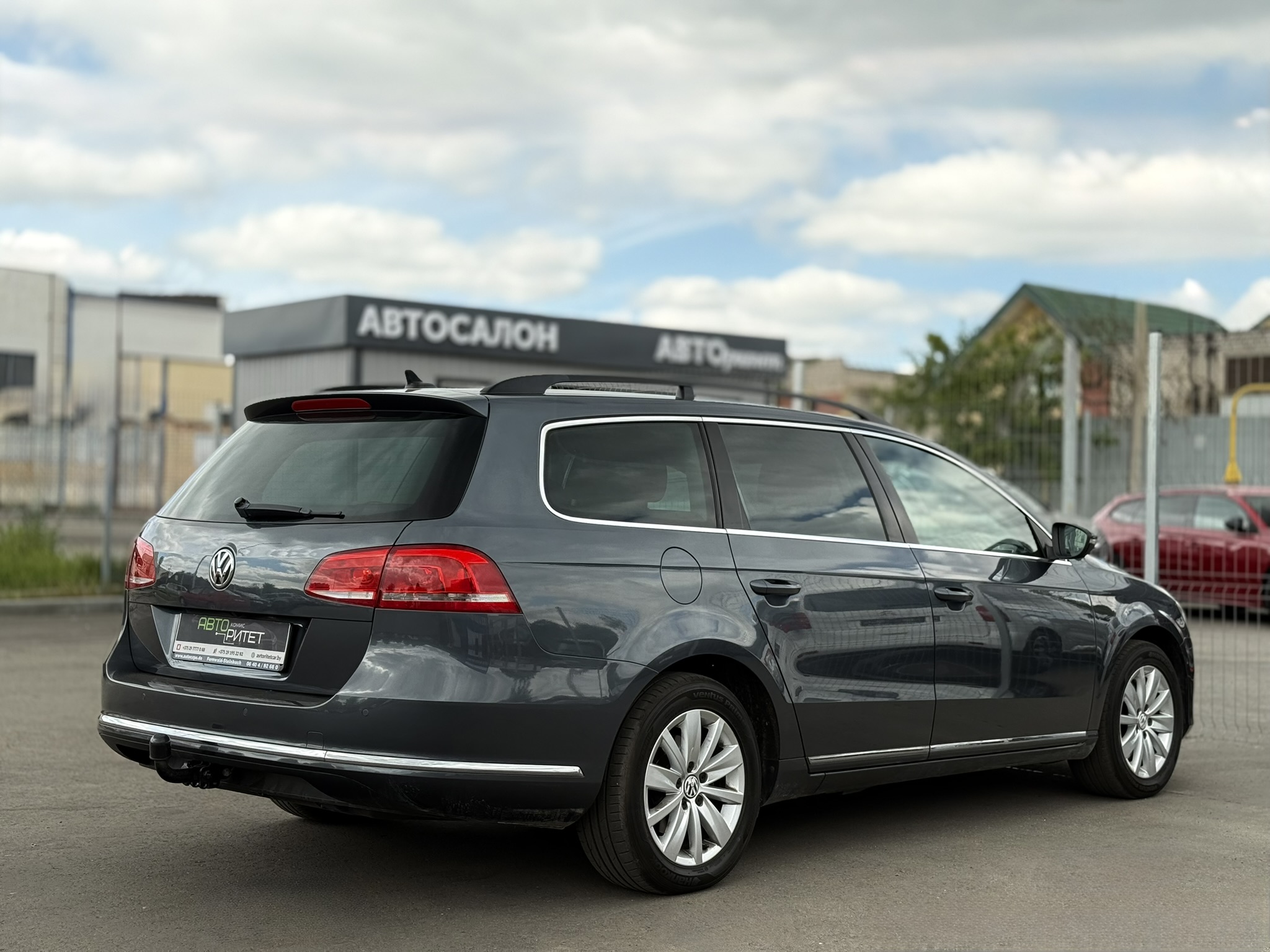 Volkswagen Passat B7 2011 Бензин