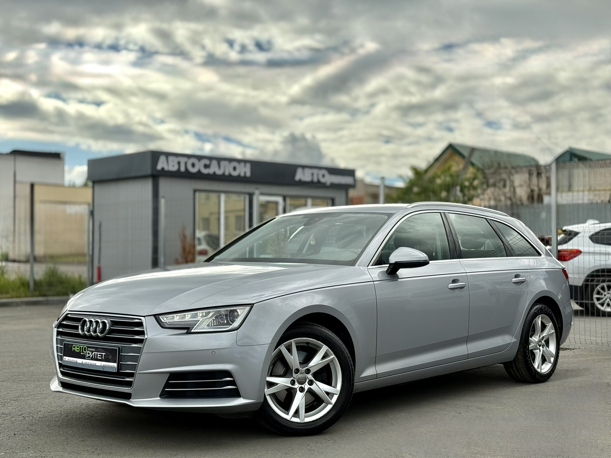 Audi A4 B9 2017 Дизель