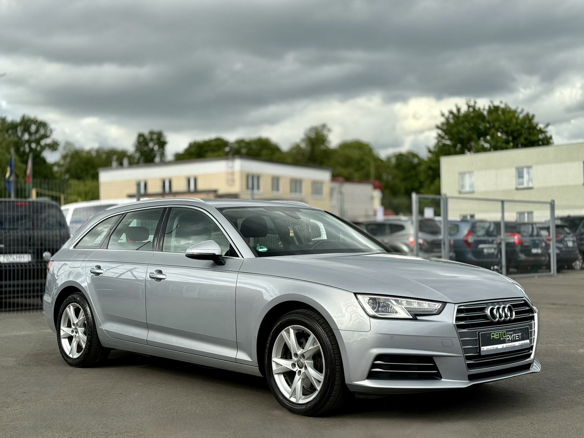 Audi A4 B9 2017 Дизель